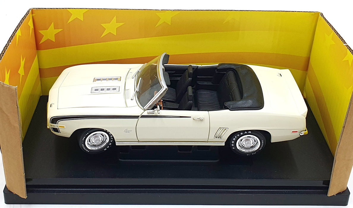 Ertl 1/18 Scale Diecast 32467 - 1969 Chevrolet Camaro SS Convertible White