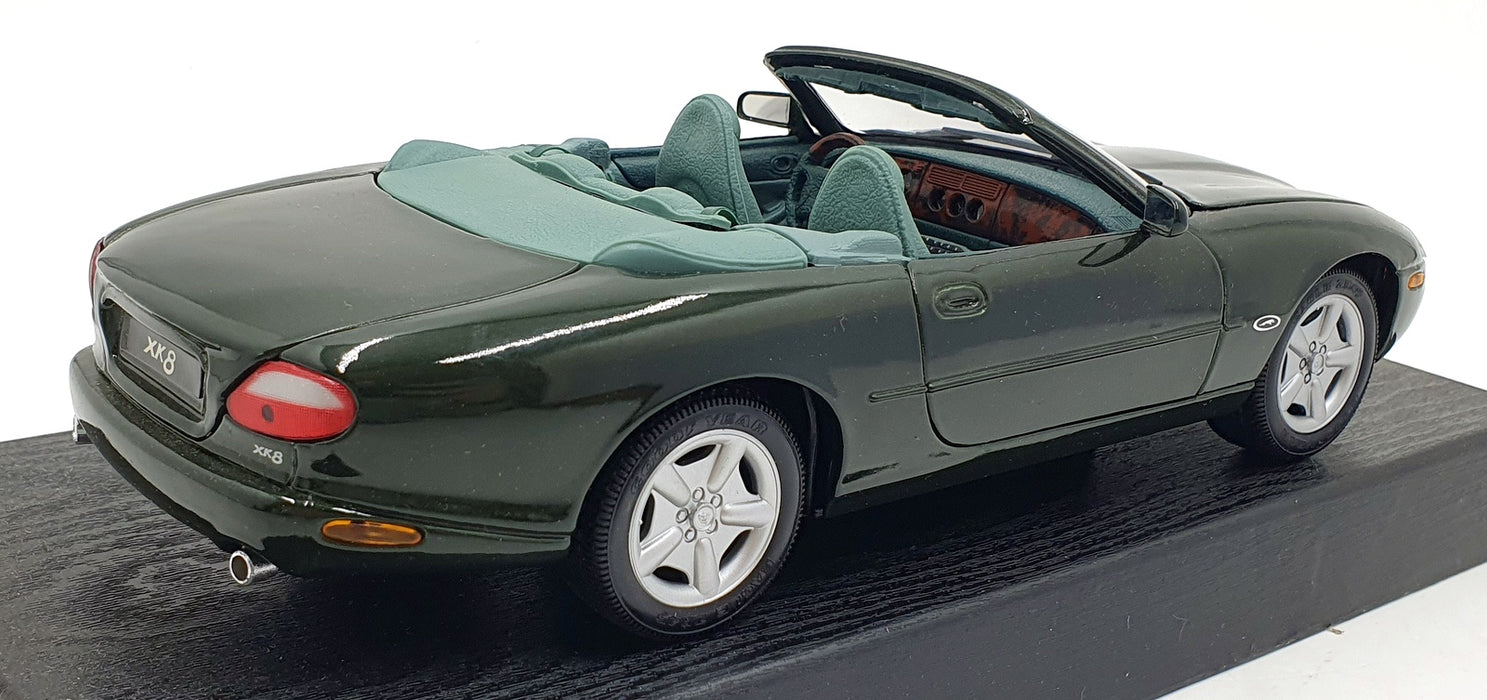 Maisto 1/18 Scale Diecast 31836 - Jaguar XK8 Convertible - Green