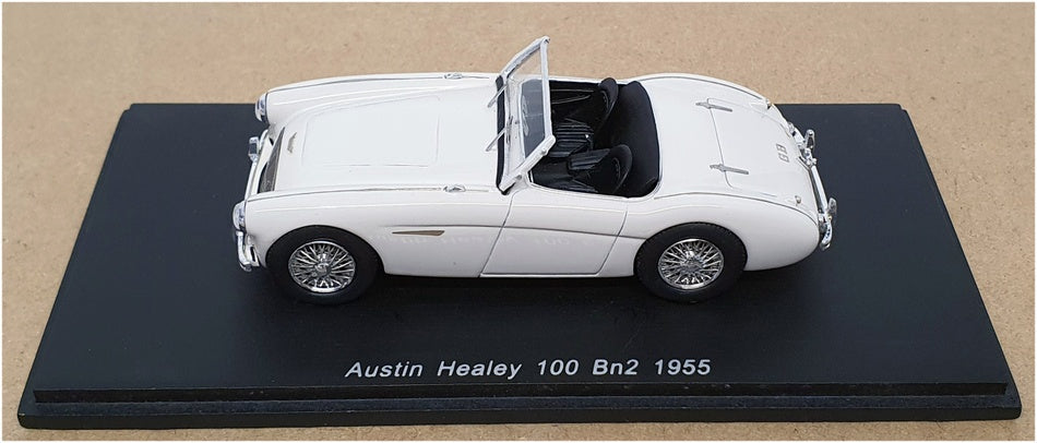 Spark Model 1/43 Scale S0802 - 1955 Austin Healey 100 BN2 - White
