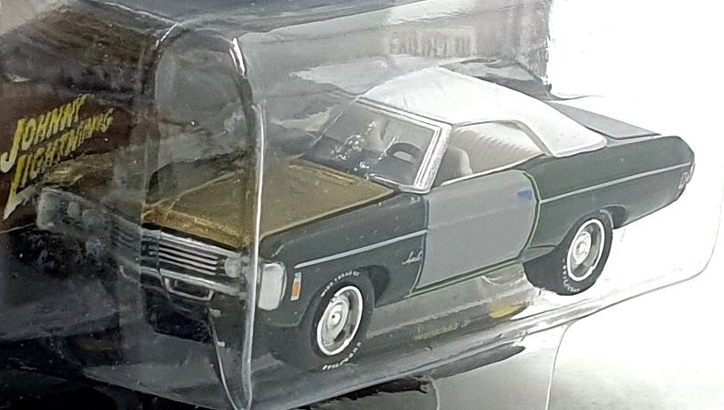 Johnny Lighting 1/64 Scale JLSF005 1969 Chevrolet Impala Convertible Green/Gold