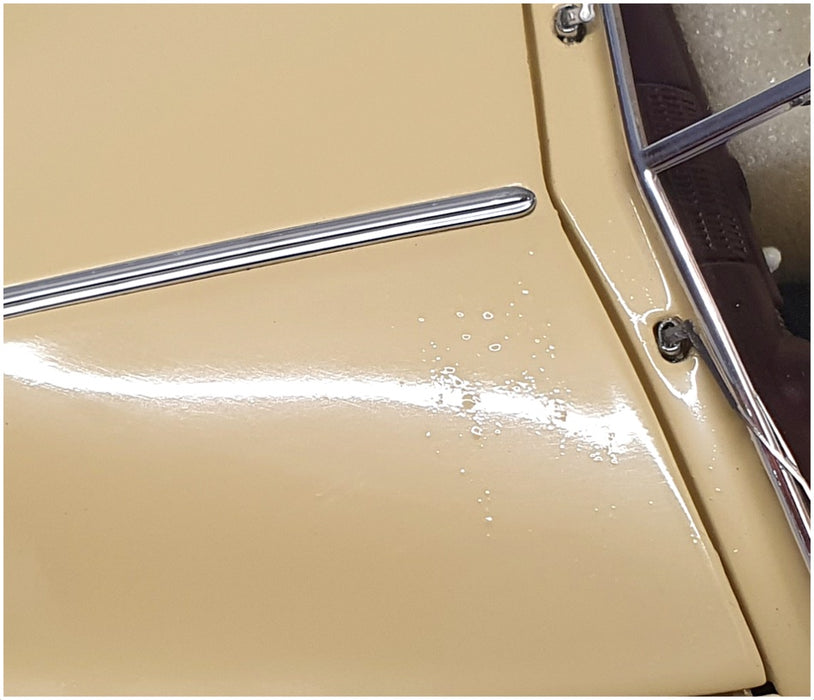 Danbury Mint 1/24 Scale Diecast 195-46 - 1949 Ford Custom - Beige