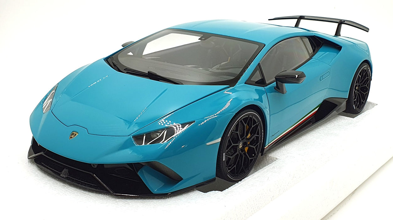 Autoart 1/12 Scale Diecast 12077 - Lamborghini Huracan Performante - Blue