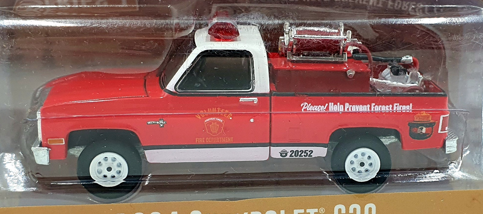 Greenlight 1/64 Scale 38020-E - 1984 Chevrolet C20 Truck - Smokey Bear
