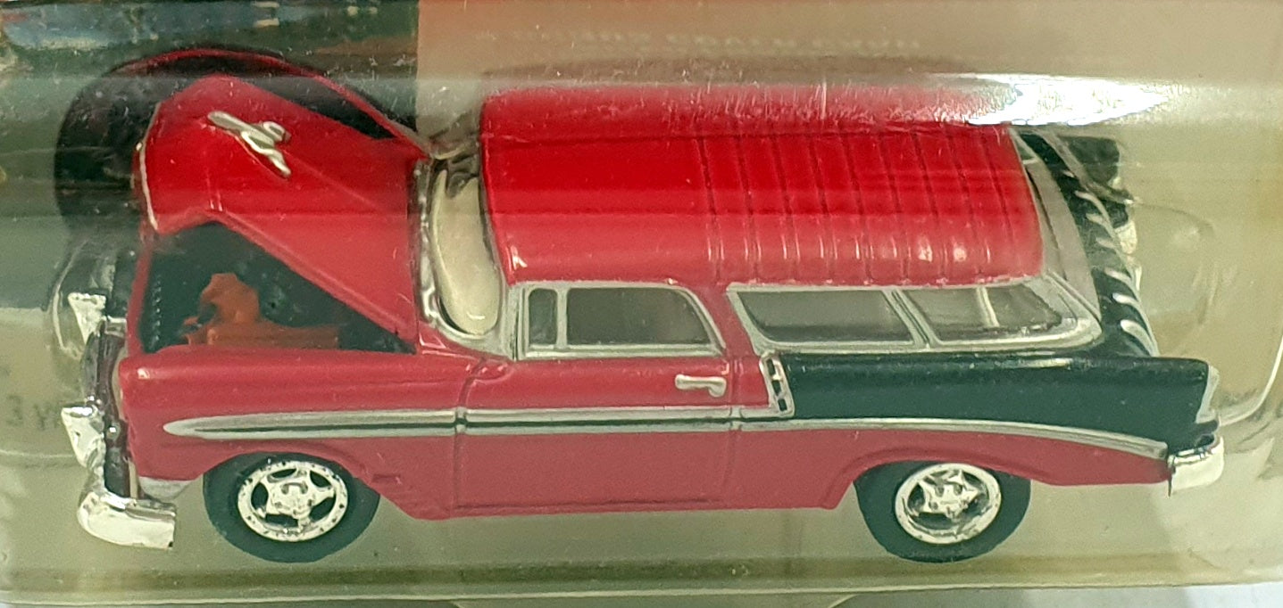 Johnny Lightning 1/64 Scale 992-01 - 1956 Chevrolet Nomad - Red