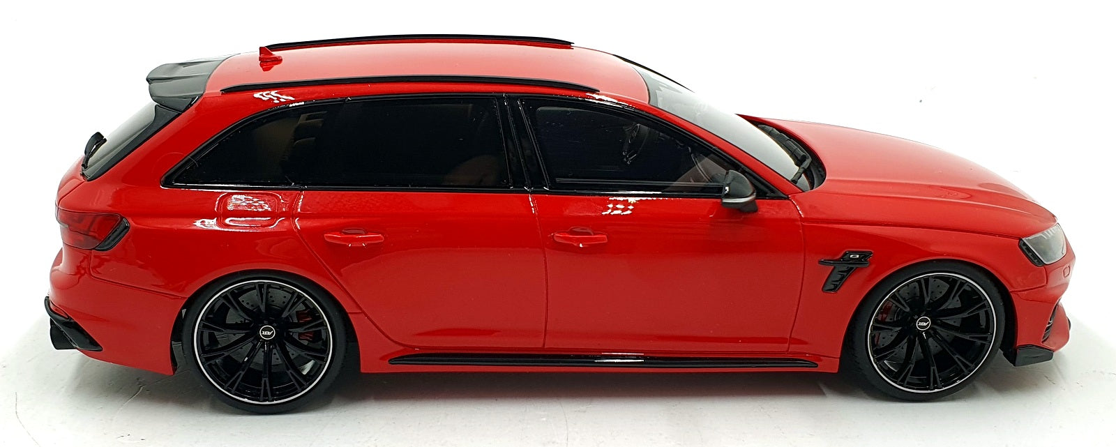 GT Spirit 1/18 Scale GT850 - Audi ABT RS4-S - Red