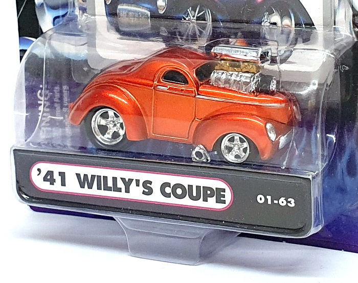 Muscle Machines 1/64 Scale 71151 01-63 - 1941 Willy's Coupe - Met. Lt. Copper