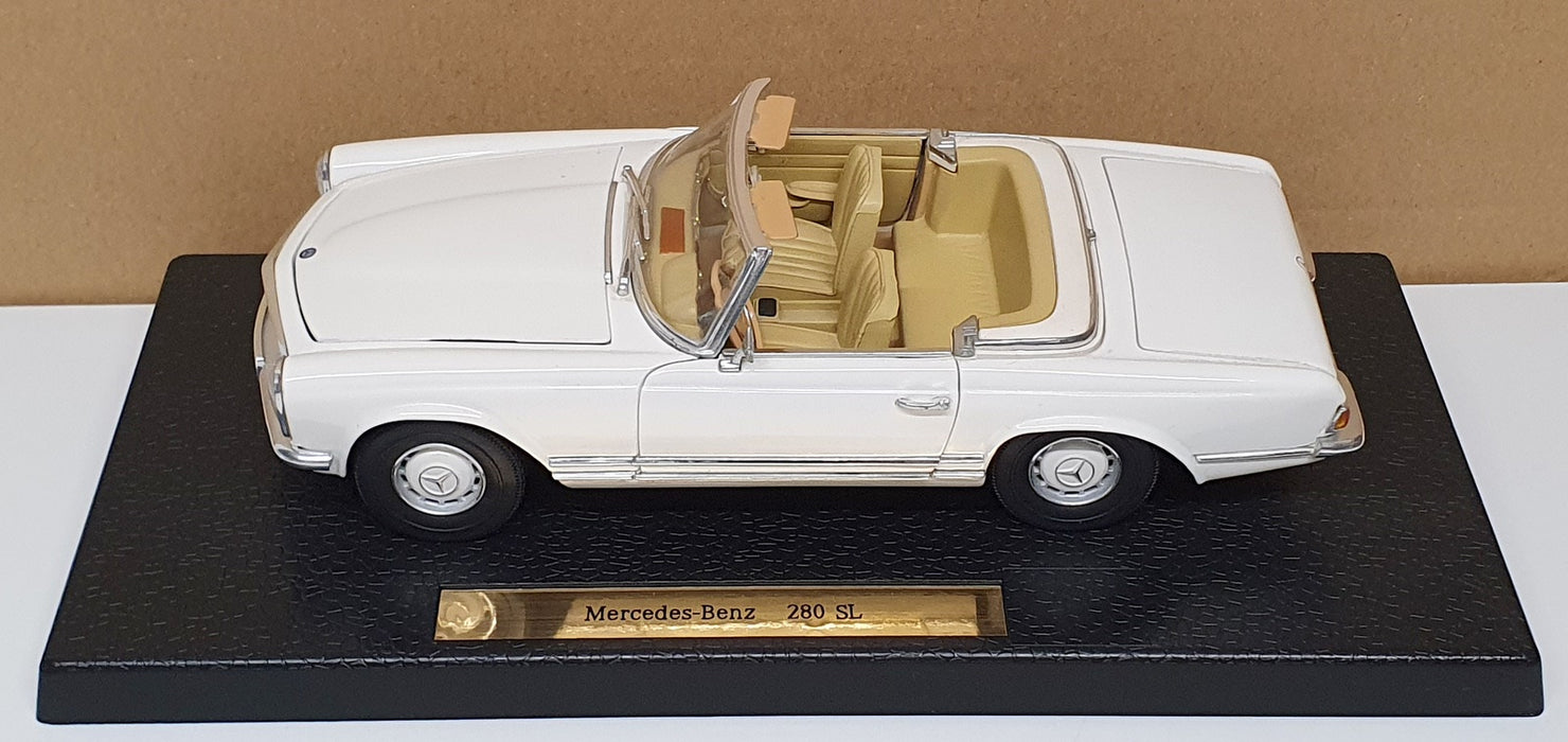 Anson 1/18 Scale Diecast 30389 - Mercedes Benz 280 SL - White