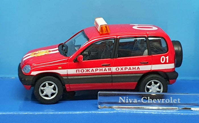 Cararama 1/43 Scale CARA21 - Niva Chevrolet Russian Fire Vehicle - Red