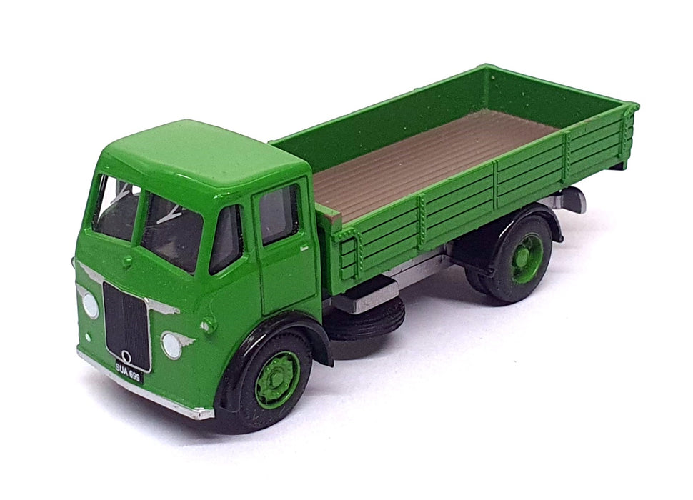 Base Toys 1/76 Scale D-13 - Leyland Box Van West Riding Parcels - Green