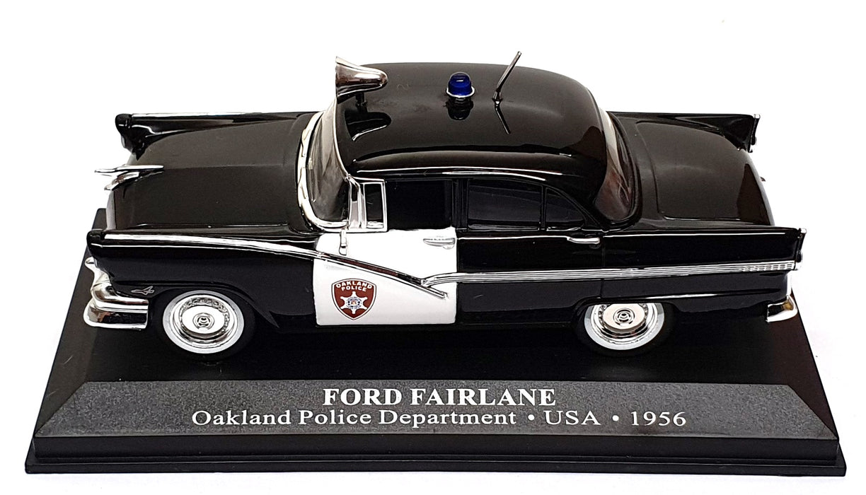 Altaya 1/43 Scale PZ06 - Ford Fairlane Oakland Police Dept. 1956 - Black/White