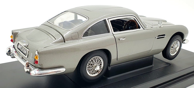 Ertl 1/18 Scale 33745 - 1965 Aston Martin DB5 - Goldfinger James Bond 007