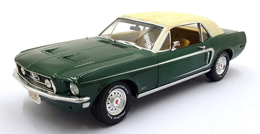 Greenlight 1/18 Scale 12801-06 - 1968 Ford Mustang GT - Green/Cream