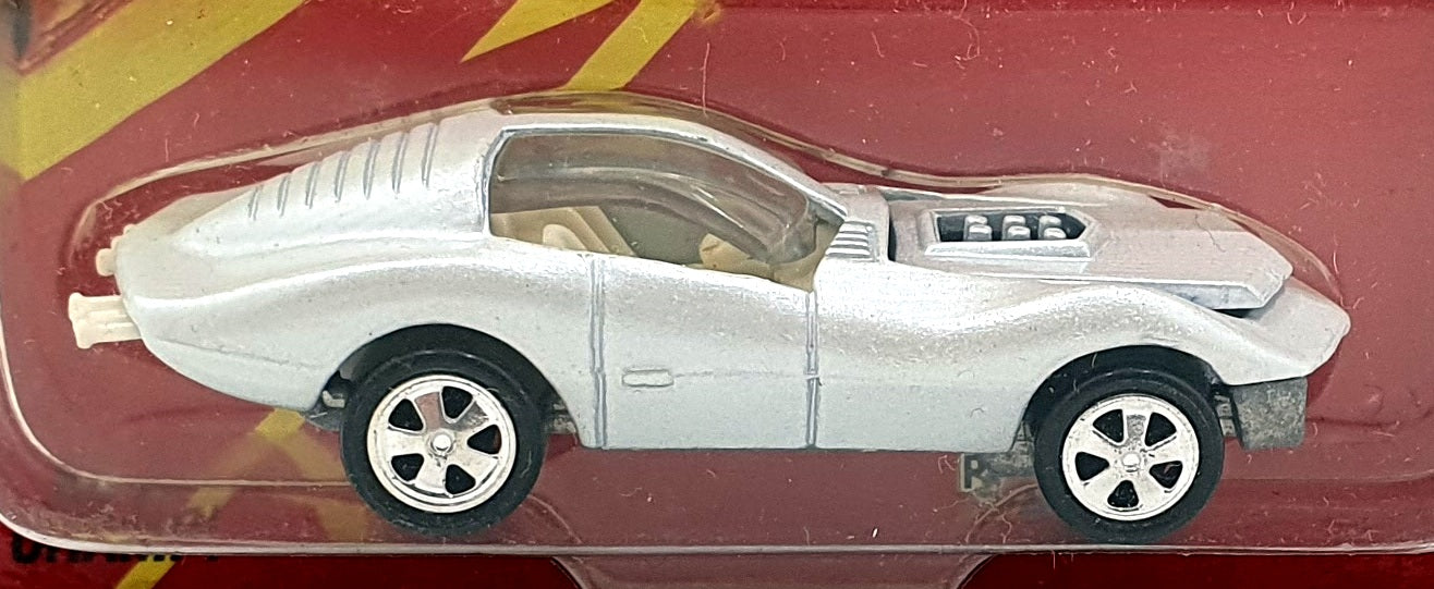 Johnny Lightning 1/64 Scale 100-122 The Challengers Custom Mako Shark