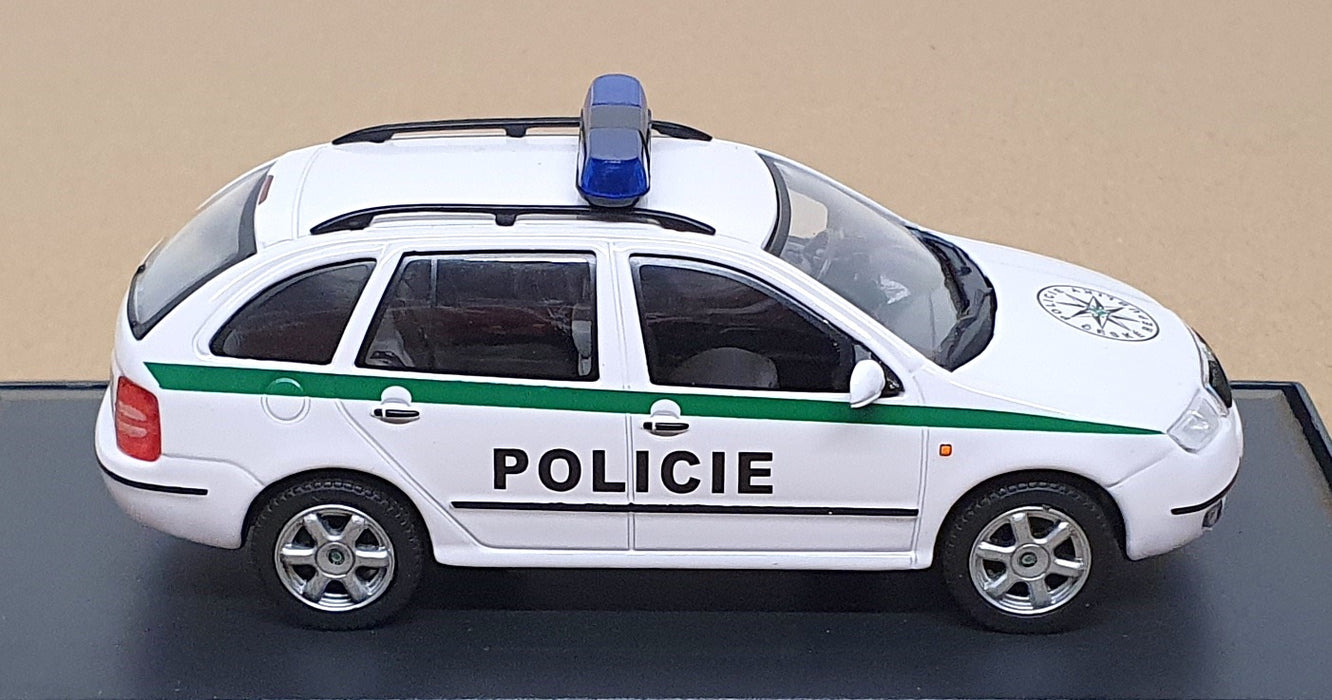 Abrex 1/43 Scale 143ABX004XA - Skoda Fabia Combi Czech Policie - White