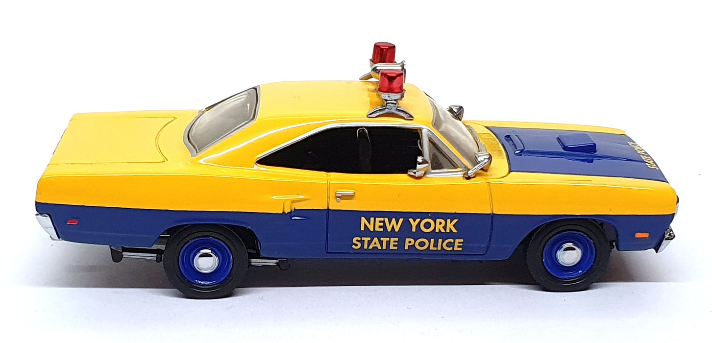 Matchbox 1/43 Scale DYM96664 - 1970 Plymouth Roadrunner New York State Police
