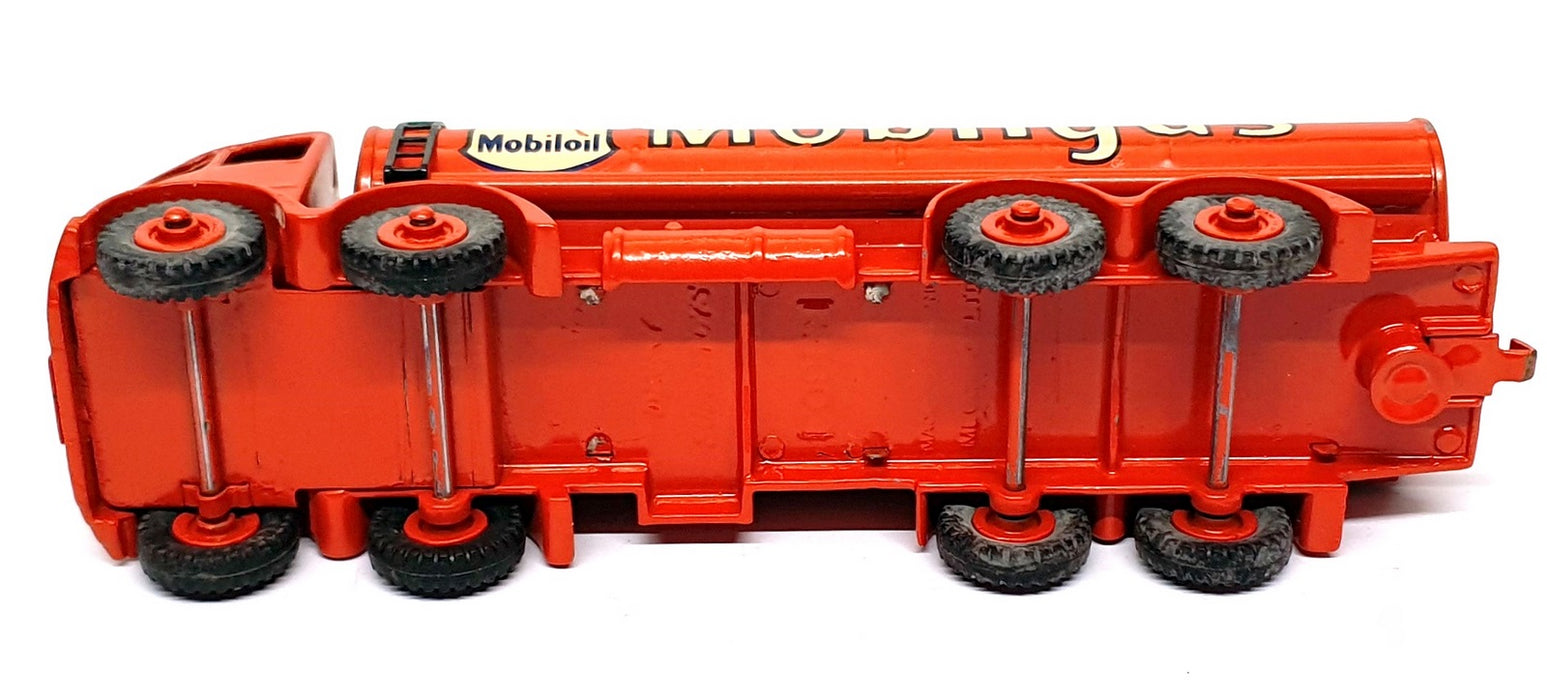 Dinky Supertoys 30526P - Foden 14 Ton Tanker Truck Mobilgas - Dk. Orange REPAINT