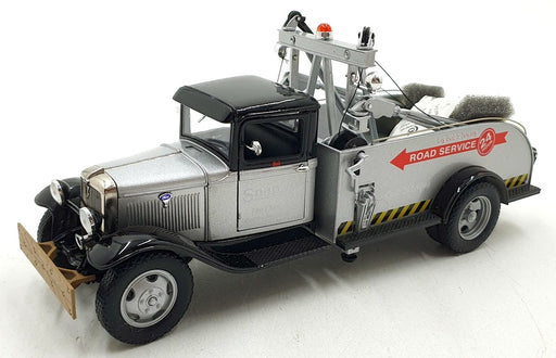 Crown Premiums 1/24 Scale CWNSILTRUCK - 1934 Ford Tow Truck - Snap-On
