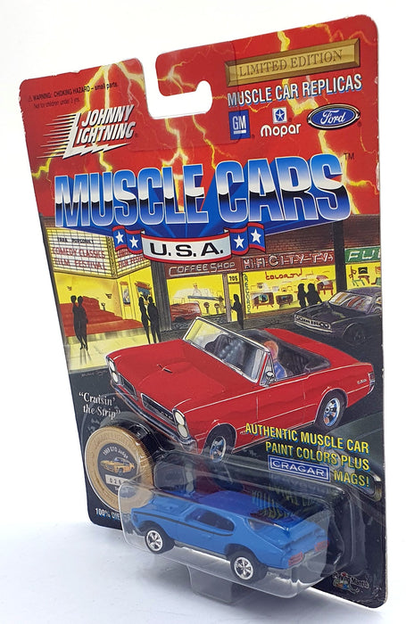 Johnny Lightning 1/64 Scale 200-160 - Muscle Cars 1969 Pontiac GTO Judge - Blue