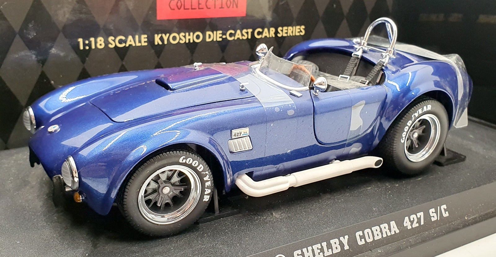 Kyosho 1/18 Scale 08046BL - Shelby Cobra 427 S/C Racing Screen - Blue