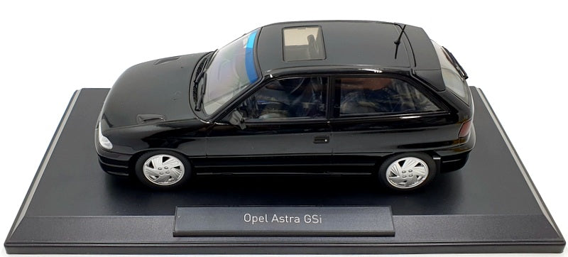 Norev 1/18 Scale Diecast 183671 - Opel Astra GSi 1992 - Metallic Black