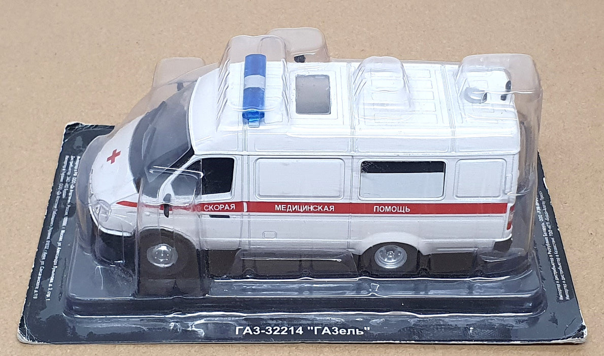 Altaya 1/43 Scale SOV04D - Russian GAZ 322214 Gazelle Ambulance - White/Red