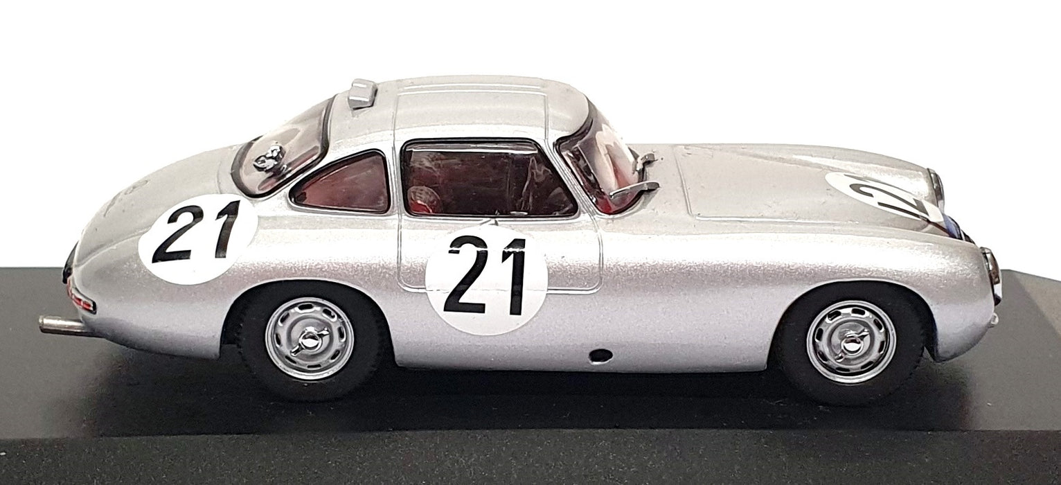 Ixo 1/43 Scale LM1952 - Mercedes Benz 300SL #21 Winner Le Mans 1952 - Silver