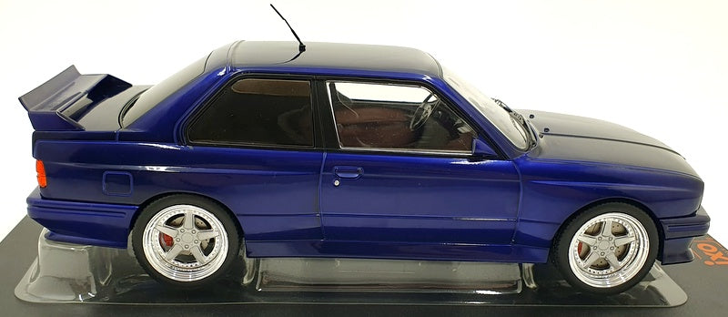 IXO Models 1/18 Scale Diecast 18CMC122 - BMW E30 M3 1989 - Met Dark Blue
