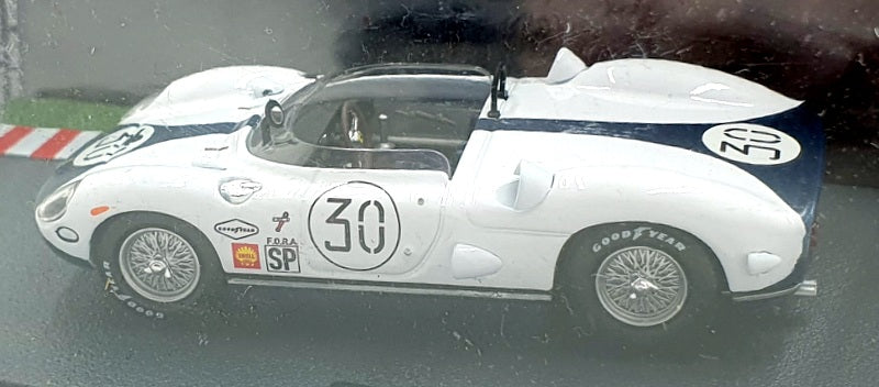 Altaya 1/43 Scale 30424D - Ferrari 330 P #30 12h Sebring 1965 - White
