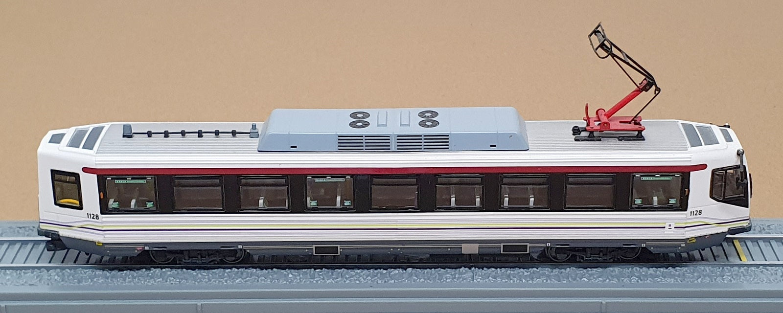 80M Bus Model Shop 1/87 Scale MTR18703 - MTR Passenger Train 1128 Static Model