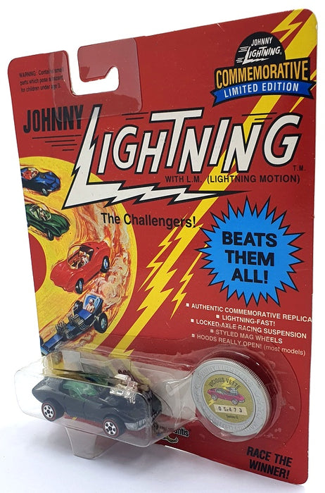 Johnny Lightning 1/64 Scale 100-170 - The Challengers Vicious Vette - Black