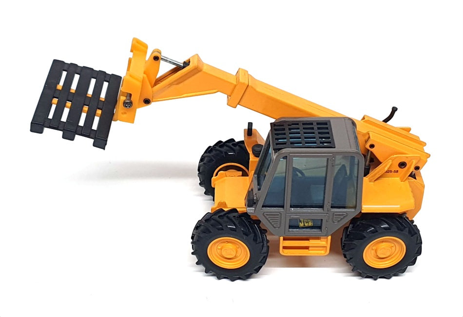 Joal 1/35 Scale Diecast 9999/2879 - JCB 525-58 With Pallet Forks