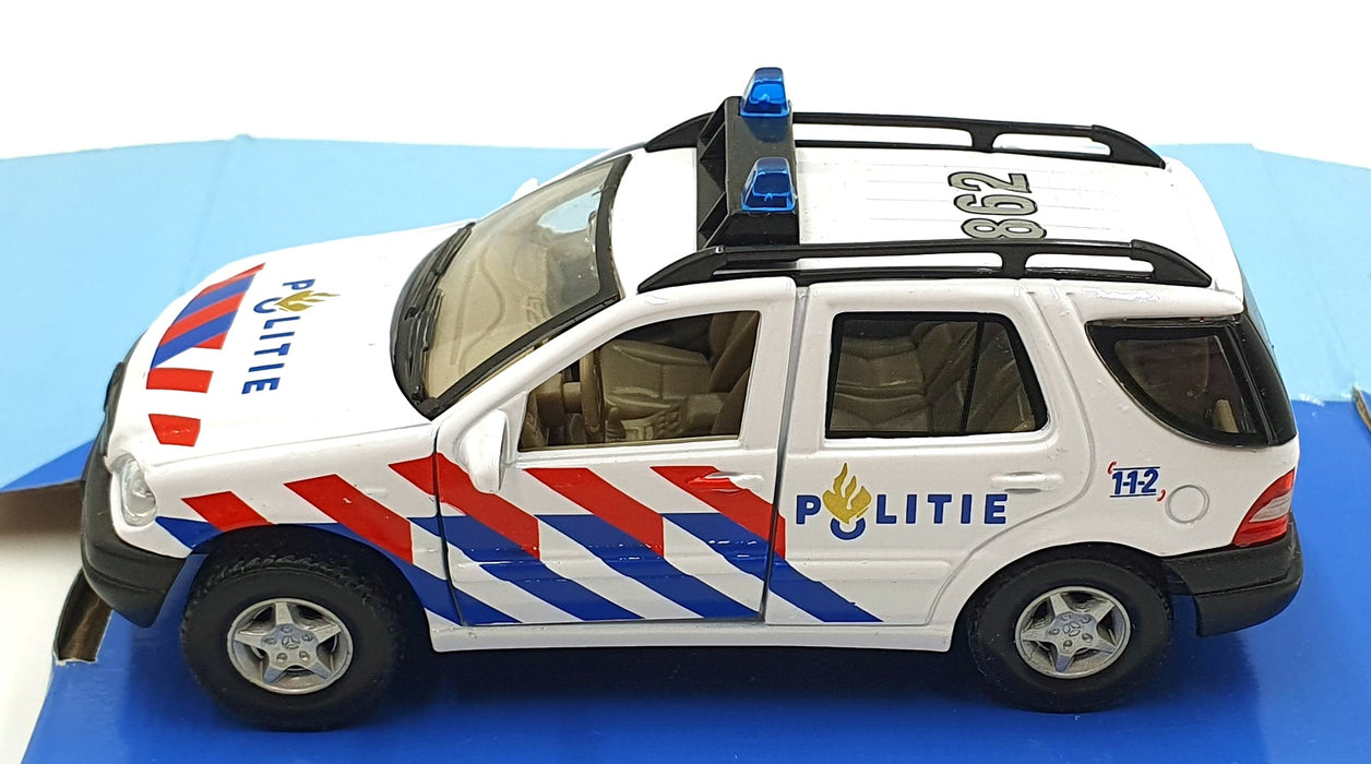 Cararama 1/43 Scale 210226B - Mercedes-Benz Politie 862 Police Car - White