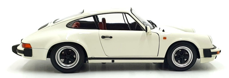 Minichamps 1/18 Scale 100 063024 1983 Porsche 911 Carrera Coupe 3.2 - White