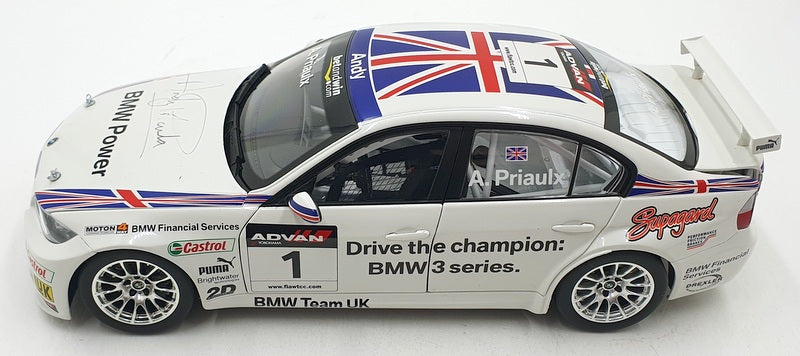 Kyosho 1/18 Scale 80 43 0 429 067 - BMW 320I WTCC 2006 GB A.Priaulx