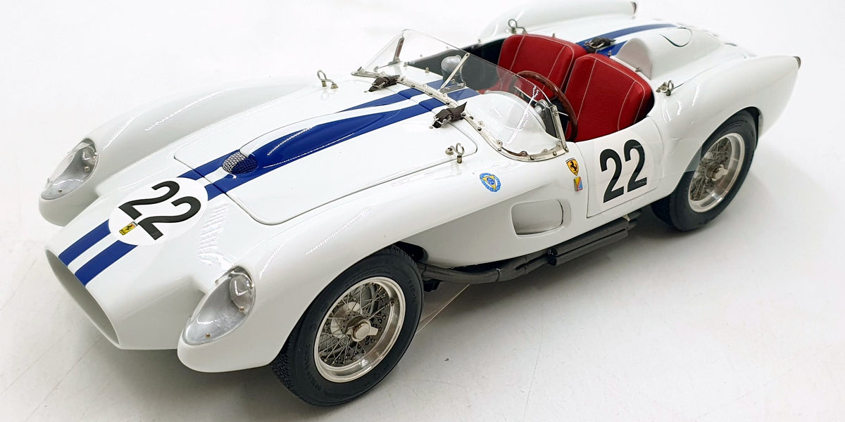 CMC 1/18 Scale M-080 - Ferrari 250 Testa Rossa 1957 Pontoon Fender