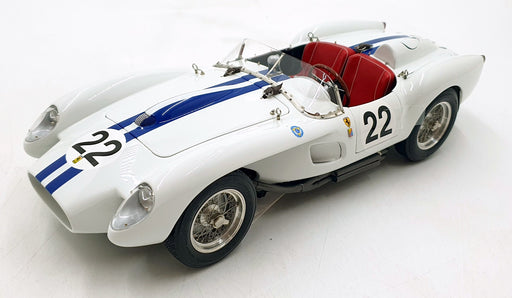 CMC 1/18 Scale M-080 - Ferrari 250 Testa Rossa 1957 Pontoon Fender #22