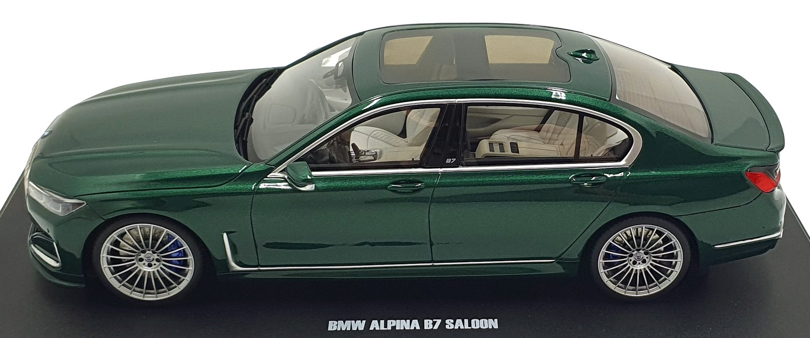 GT Spirit 1/18 Scale Resin GT942 - BMW Alpina B7 Saloon - Met Green