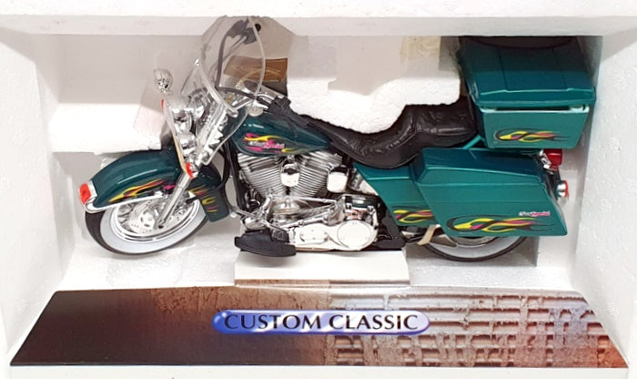 Guiloy 1/10 Scale 17507 - Custom Classic Special Motorcycle - Green