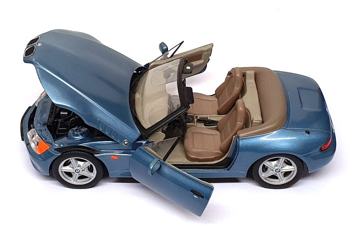 UT Models 1/18 Scale 25625H - BMW Z3 Bond 007 Goldeneye - Met. Blue