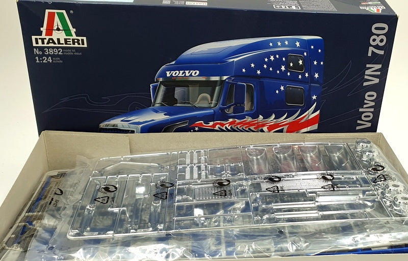 Italeri 1/24 Scale Unassembled Kit 3892 - Volvo VN 780 Truck