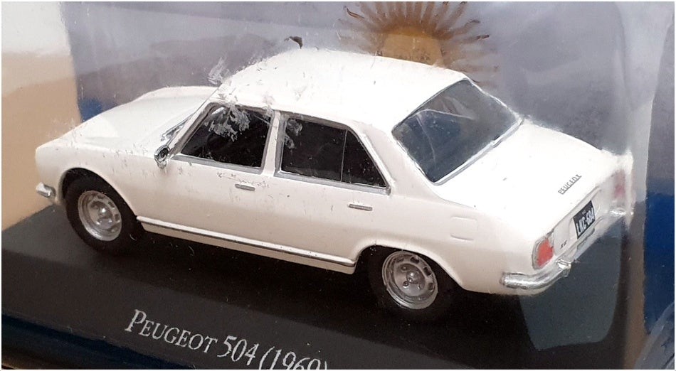 Altaya 1/43 Scale Diecast LX02 - 1969 Peugeot 504 - White
