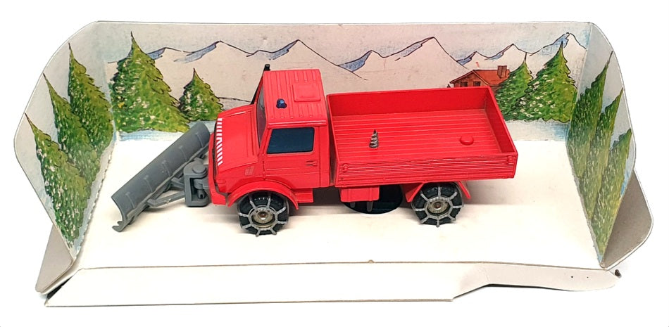 Solido Toner Gam IV 1/50 Scale 3606 - Mercedes Unimog Snow Plough - Red