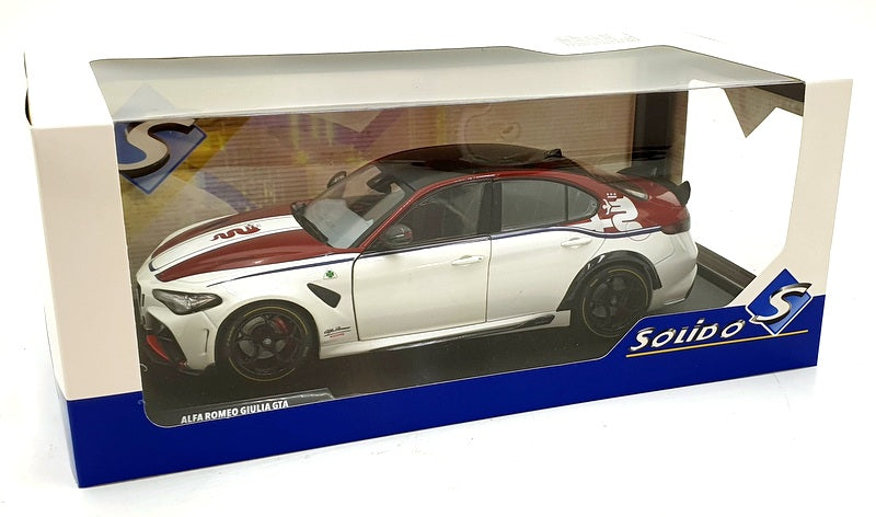 Solido 1/18 Scale S1806907 - 2023 Alfa Romeo Giulia GTA - Bianco/Rosso