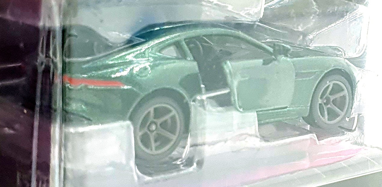 Jada1/64 Scale 14059D - Jaguar F-Type R Pink Slips - Met. Green