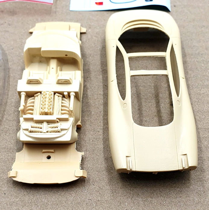 Provence Moulage 1/43 Scale Kit K356 -  Jaguar XJ 220