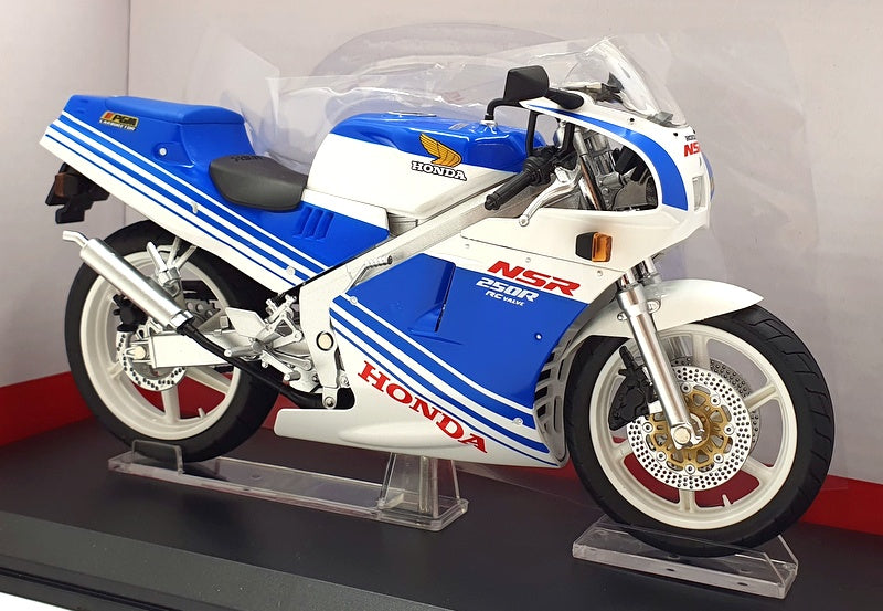 Aoshima 1/12 Scale 11157-3800 - 1988 Honda NSR250R - Blue/White