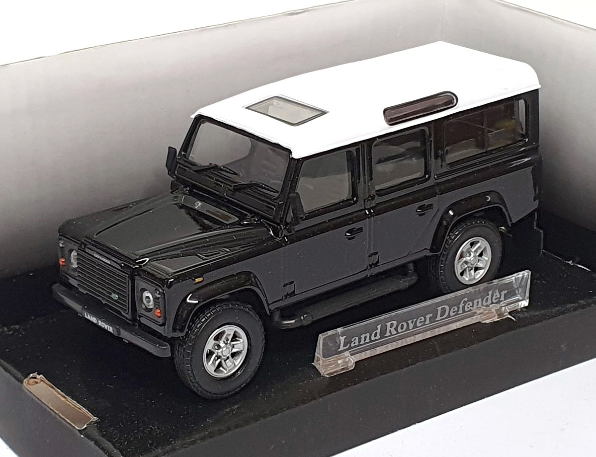 Cararama 1/43 Scale 230D - Land Rover Defender - Black/White