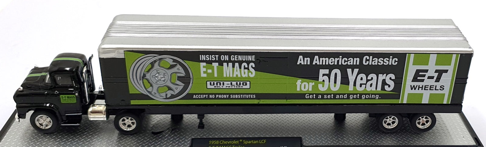 Castline M2 Machines 1/64 Scale 12-06 - 1958 Chevrolet Spartan LCF and Trailer