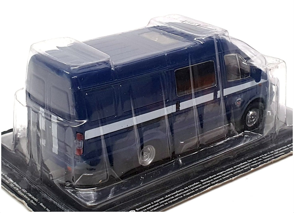 DeAgostini 1/43 Scale 39847 - GAZ-2705 Gazelle Van Government Communications