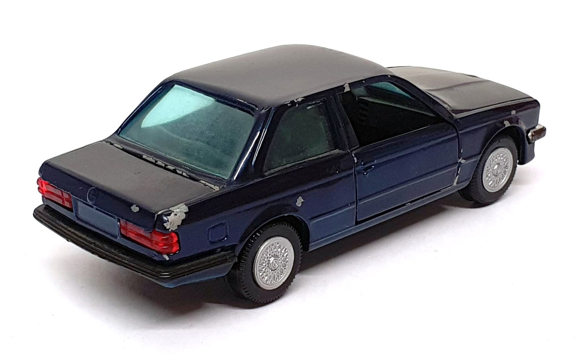 Gama 1/43 Scale Diecast 1166 - BMW 325i - Blue